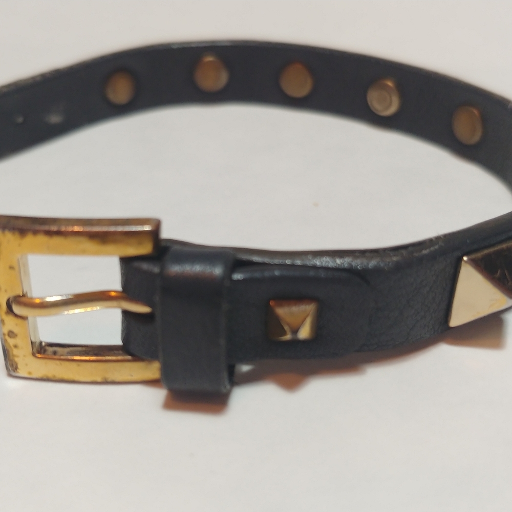 SOLD Valentino rockstud leather braceletrock stud - Picture 6 of 7